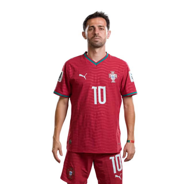 Camisola da Seleção Portuguesa de Futebol para o Mundial 2026 (versão de jogador/versão de jogo) — Médios: N.º6 MATHEUS NUNES , Nº8 BRUNO FERNANDES, Nº10 BERNARDO SILVA
