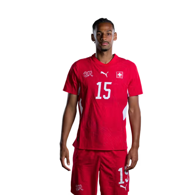Schweizer Fußballnationalmannschaftstrikot 2026 (Spielerversion/Spielversion) — Mittelfeldspieler: Nr. 10 Granit Xhaka, Nr. 14 Ardon Jashari, Nr. 15 Djibril Sow