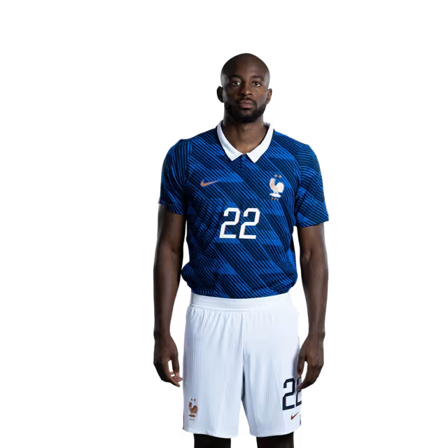 Maillot de l'équipe de France de football pour la Coupe du Monde 2026 (Version joueur/Version match) — Attaquants : n° 11 Michael Olise, n° 12 Bradley Barcola, n° 20 Désiré Doué, n° 22 Jean-Philippe Mateta