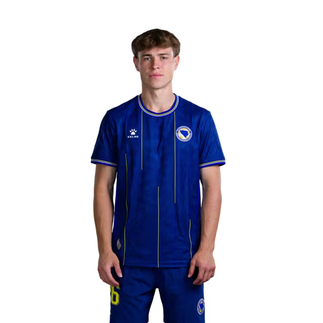 Bosnia and Herzegovina national football team 2026 World Cup jerseys (player and match versions) — Midfielders: No. 17 Dženis Burnić, No. 26 Ermin Mahmić / Vezisti: Br. 17 Dženis BURNIĆ, Br. 26 Ermin MAHMIĆ