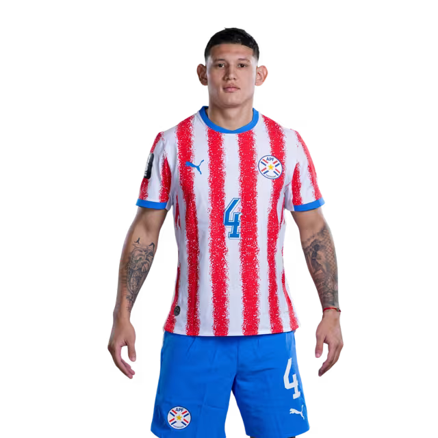 Selección Nacional de Fútbol Paraguay 2026 FIFA Mundial Jersey (Versión Jugador ha Versión Partido) - Defensores: No 2 Gustavo VELAZQUEZ, No 3 Omar ALDERETE,No. 4 Juan José CACERES rehegua