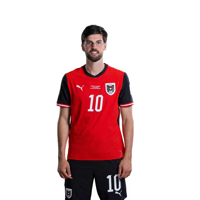 Österreichisches Nationalmannschaftstrikot für die WM 2026 (Spielerversion/Match-Version) – Mittelfeldspieler: Nr. 10 Florian GRILLITSCH, Nr. 17 Carney CHUKWUEMEKA, Nr. 18 Romano SCHMID