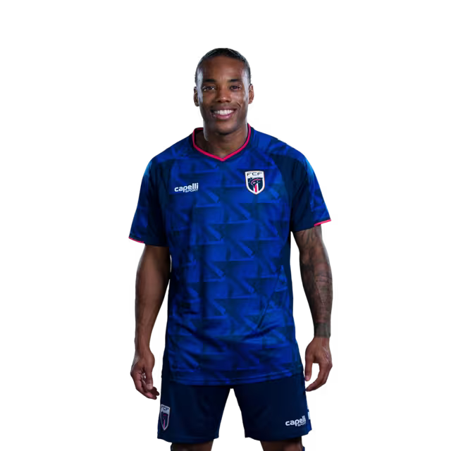 Camisola da Seleção Cabo-verdiana de Futebol para o Campeonato do Mundo de 2026 (Versão Jogador/Versão Jogo) — Médios: N.º 10 JAMIRO MONTEIRO, N.º 11 GARRY RODRIGUES, N.º 14 DEROY DUARTE
