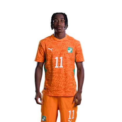 Maillot de l'équipe nationale de Côte d'Ivoire pour la Coupe du Monde 2026 (Version joueur/Version match) — Attaquants : n° 9 Ange-Yoan BONNY, n° 10 Simon ADINGRA, n° 11 Yan DIOMANDE