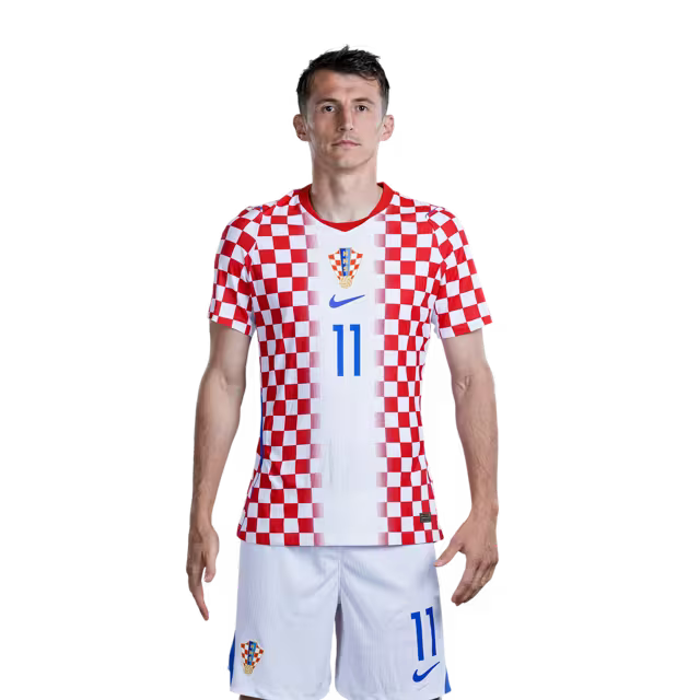 Dres hrvatske nogometne reprezentacije za Svjetsko prvenstvo 2026. (verzija za igrača/verzija za utakmicu) — Napadači: Br. 9 Andrej KRAMARIĆ, Br. 11 Ante BUDIMIR, Br. 14 Ivan PERIŠIĆ