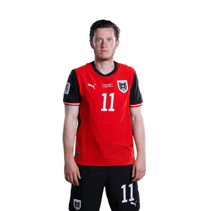 Österreichisches Nationalmannschaftstrikot für die WM 2026 (Spielerversion/Match-Version) – Angreifer: Nr. 7 Marko ARNAUTOVIC, Nr. 11 Michael Gregoritsch, Nr. 14 Sasa KALAJDZIC, Nr. 21 Patrick WIMMER