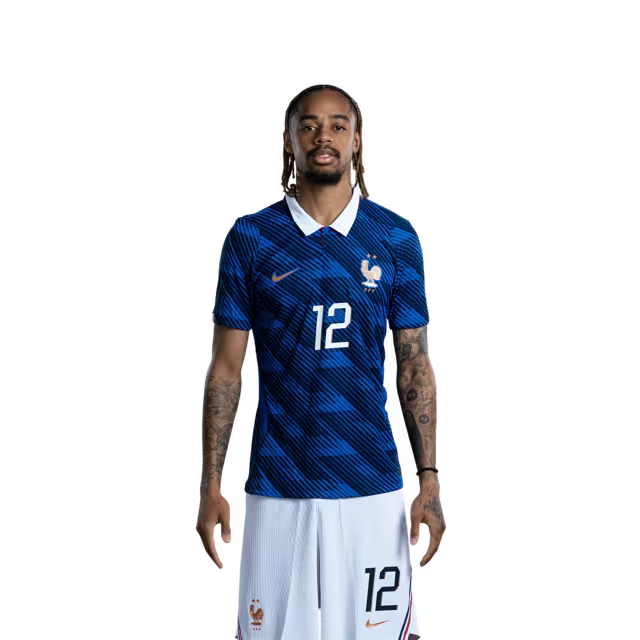 Maillot de l'équipe de France de football pour la Coupe du Monde 2026 (Version joueur/Version match) — Attaquants : n° 11 Michael Olise, n° 12 Bradley Barcola, n° 20 Désiré Doué, n° 22 Jean-Philippe Mateta