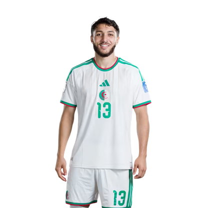 قميص منتخب الجزائر لكرة القدم لكأس العالم 2026 (نسخة اللاعب/نسخة المباراة) - المدافعون: رقم 5 زين الدين بلعيد، رقم 13 جاوين حاج، رقم 15 ريان آيت نوري