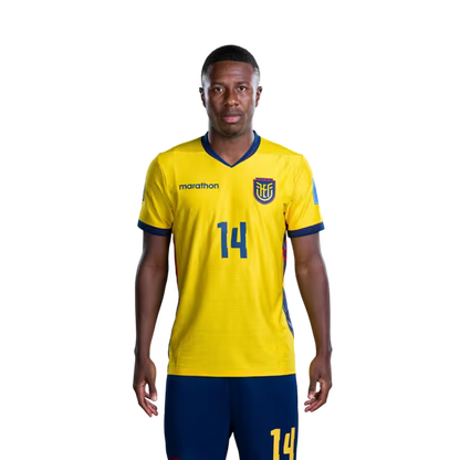 Camiseta de la Selección Nacional de Fútbol de Ecuador para el Mundial 2026 (Versión de jugador/Versión de partido) — Centrocampistas: N.° 14 Alan MINDA, N.° 15 Pedro VITE, N.° 18 Denil CASTILLO