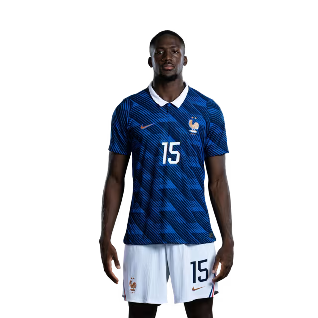 Maillot de l'équipe de France de football pour la Coupe du Monde 2026 (Version joueur/Version match) — Défenseurs : n° 5 Jules KOUNDÉ, n° 15 Ibrahima KONATÉ, n° 17 William SALIBA
