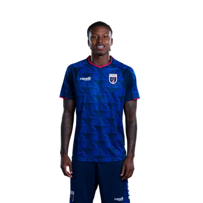 Camisola da Seleção Cabo Verde para o Mundial 2026 (Versão Jogador/Versão Jogo) — Defesas: Nº 5 Logan Costa, Nº 15 Sidny Lopes Cabral, Nº 22 Steven Moreira