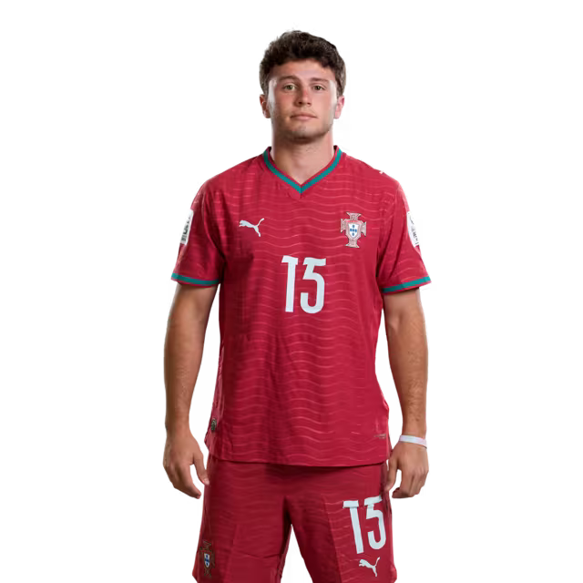 Camisola da Seleção Portuguesa de Futebol para o Mundial 2026 (versão do jogador/versão do jogo) — Médios: Nº 15 JOAO NEVES, Nº 21 RUBEN NEVES, Nº 23 VITINHA