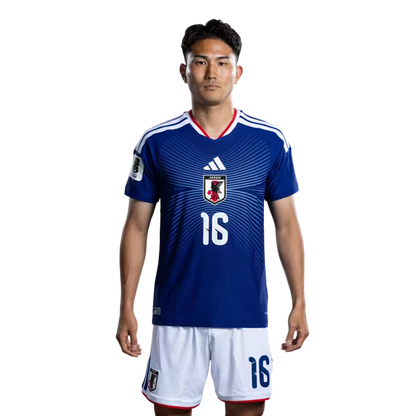 2026年ワールドカップ日本代表 ユニフォーム（選手バージョン／試合バージョン） DF：No.5 長友佑都、No.16 渡辺剛、No.20 瀬古歩夢