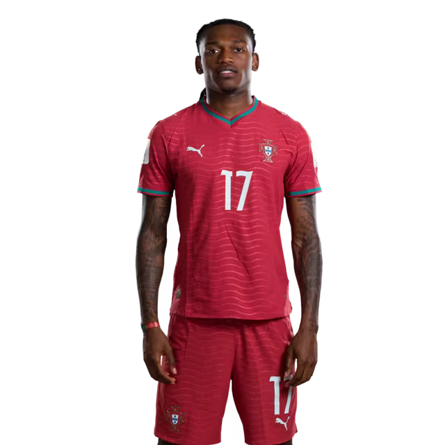 Camisola da Seleção Portuguesa de Futebol para o Mundial 2026 (versão do jogador/versão do jogo) - Avançados: N.º16 FRANCISCO TRINCAO, N.º17 RAFAEL LEAO, N.º18 PEDRO NETO