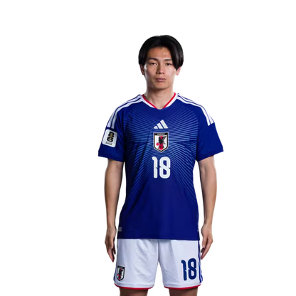 サッカー日本代表 2026年ワールドカップ用ユニフォーム（選手仕様／マッチモデル） — フォワード：No.6 町野修斗、No.9 後藤啓介、No.18 上田綺世