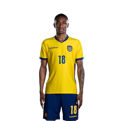 Camiseta de la Selección Nacional de Fútbol de Ecuador para el Mundial 2026 (Versión de jugador/Versión de partido) — Centrocampistas: N.° 14 Alan MINDA, N.° 15 Pedro VITE, N.° 18 Denil CASTILLO