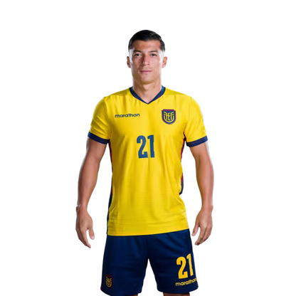 Camiseta de la Selección Nacional de Fútbol de Ecuador para el Mundial 2026 (Versión de jugador/Versión de partido) — Centrocampistas: N.° 21 Alan Franco, N.° 23 Moisés Caicedo