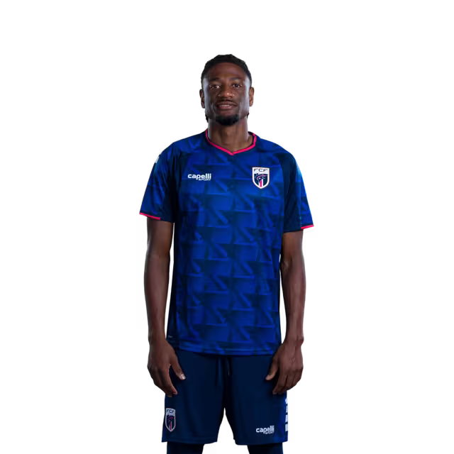 Camisola da Selecção Nacional de Futebol de Cabo Verde para o Campeonato do Mundo de 2026 (versão de jogador/versão de jogo) — Médios: Nº18 TELMO ARCANJO, Nº21 NUNO DA COSTA,Nº26 HELIO VARELA