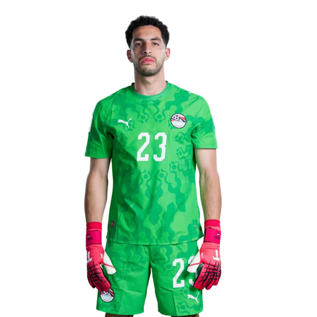 قميص المنتخب المصري لكرة القدم لكأس العالم 2026 (نسخة اللاعبين/نسخة المباريات) — حراس المرمى: رقم 1 محمد الشناوي، رقم 16 المهدي سليمان، رقم 23 مصطفى شوبير، رقم 26 محمد علاء.