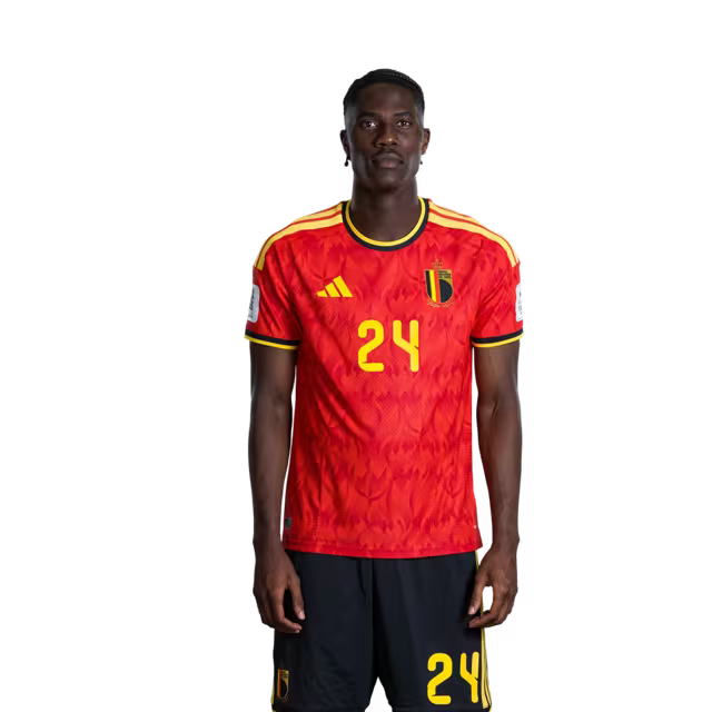 Belgisch nationaal voetbalelftal – WK-shirt 2026 (spelersversie/wedstrijdversie) — Middenvelders: nr. 23 Nicolas RASKIN, nr. 24 Amadou ONANA