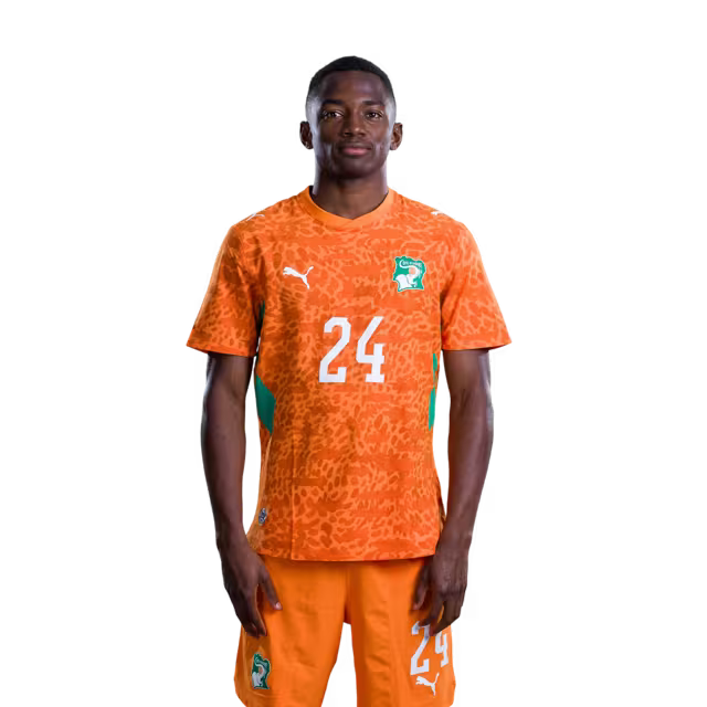Maillot de l'équipe nationale de football de Côte d'Ivoire pour la Coupe du monde 2026 (version joueur/version match) — Attaquants : n°19 Nicolas PEPE, n°22 Evann GUESSAND, n°24 Bazoumana TOURE