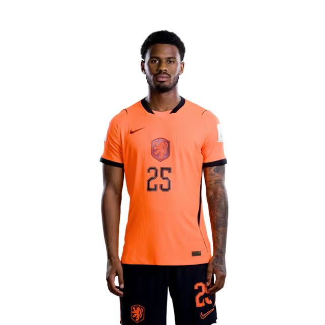 Nederlands elftal WK-shirt 2026 (spelersversie/wedstrijdversie) — Verdedigers: nr. 22 Denzel Dumfries, nr. 25 Jorrel Hato