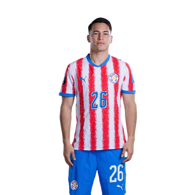 Selección Nacional de Fútbol Paraguay 2026 FIFA Mundial Jersey (Versión Jugador ha Versión Partido) - Defensores: No 15 Gustavo GOMEZ, No 26 Alexandro MAIDANA