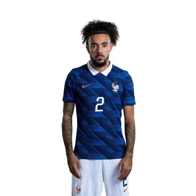Maillot de l'équipe de France de football pour la Coupe du Monde 2026 (Version joueur/Version match) — Défenseurs : n° 2 Malo Gusto, n° 3 Lucas Digne, n° 4 Dayot Upamecano
