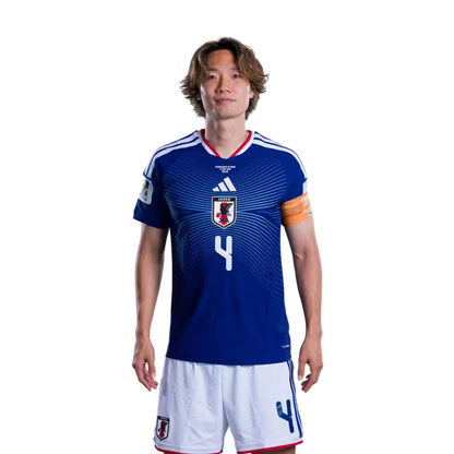 2026年ワールドカップ日本代表 ユニフォーム（選手バージョン／試合バージョン） DF：No.2 菅原幸成選手、No.3 谷口彰悟選手、No.4 板倉洸選手