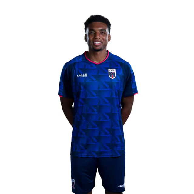 Camisola da Seleção Cabo Verde para o Mundial 2026 (Versão Jogador/Versão Jogo) — Defesas: Nº 5 Logan Costa, Nº 15 Sidny Lopes Cabral, Nº 22 Steven Moreira