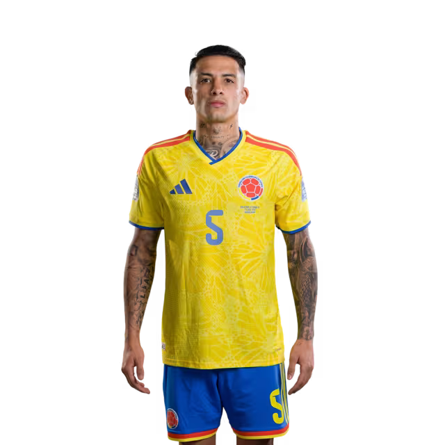 Camiseta de la Selección Nacional de Fútbol de Colombia para el Mundial 2026 (Versión jugador/Versión partido) — Centrocampistas: N.º 5 Kevin CASTAÑO, N.º 6 Richard RÍOS, N.º 8 Jorge CARRASCAL