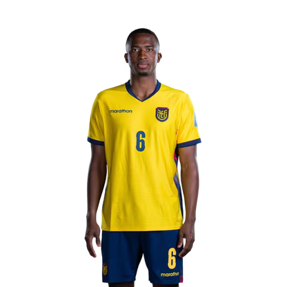 Camiseta de la Copa Mundial de la Selección Nacional de Fútbol de Ecuador 2026 (Versión de jugador/Versión de partido) — Defensores: No.6 Willian PACHO, No.7 Pervis ESTUPINAN, No.17 Angelo PRECIADO