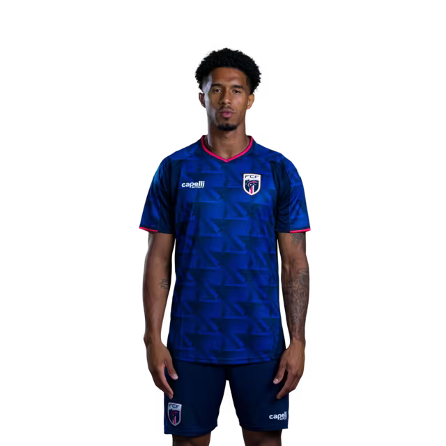 Camisola da Seleção Cabo-verdiana de Futebol para o Mundial 2026 (versão do jogador/versão do jogo) — Médios: Nº 6 KEVIN PINA, Nº 7 JOVANE CABRAL, Nº 8 JOAO PAULO