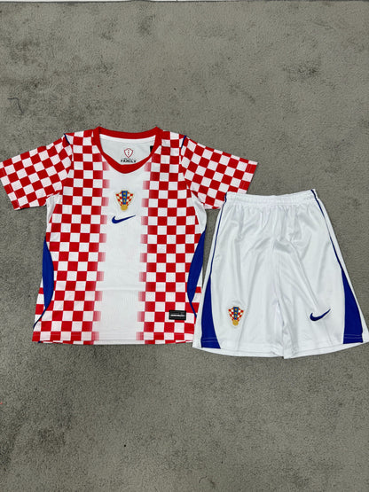Dječji dres Hrvatske za Svjetsko prvenstvo 2026. – dostupne su opcije za roditelje i djecu