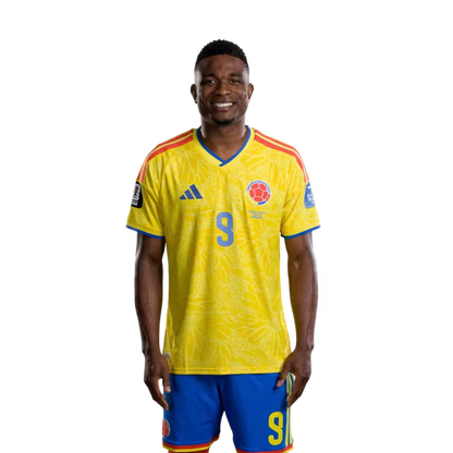 Camiseta de la Selección Nacional de Fútbol de Colombia para el Mundial 2026 (Versión jugador/Versión partido) — Delanteros: N.º 7 Luis Díaz, N.º 9 Jhon Córdoba, N.º 19 Cucho Hernández.