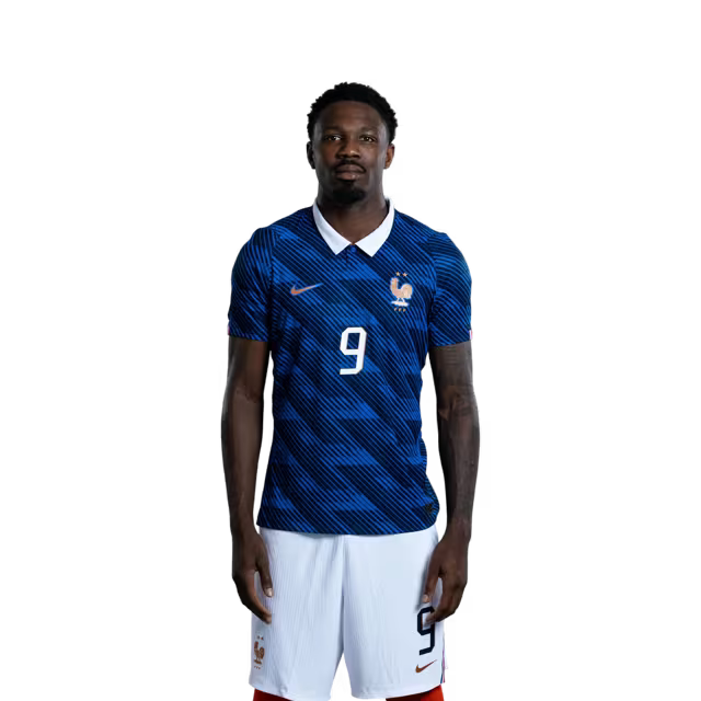 Maillot de l'équipe de France de football pour la Coupe du Monde 2026 (Version joueur/Version match) — Attaquants : n° 7 Ousmane DEMBÉLÉ, n° 9 Marcus THURAM, n° 10 Kylian MBAPPÉ