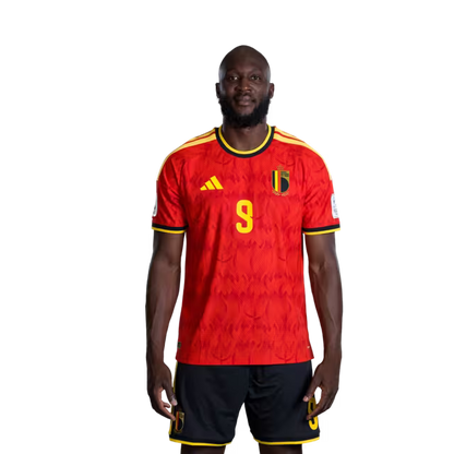 Belgisch nationaal voetbalelftal – WK 2026-shirt (spelersversie/wedstrijdversie) — Aanvallers: nr. 9 Romelu Lukaku, nr. 10 Leandro Trossard, nr. 11 Jérémy Doku